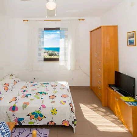 Apartman Nice Studio Eduard For 2 Pjescana Uvala